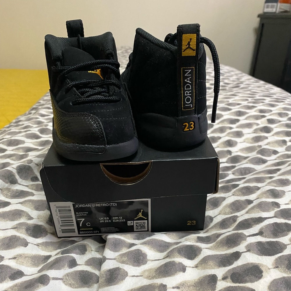 Jordan 12 toddlers 7c